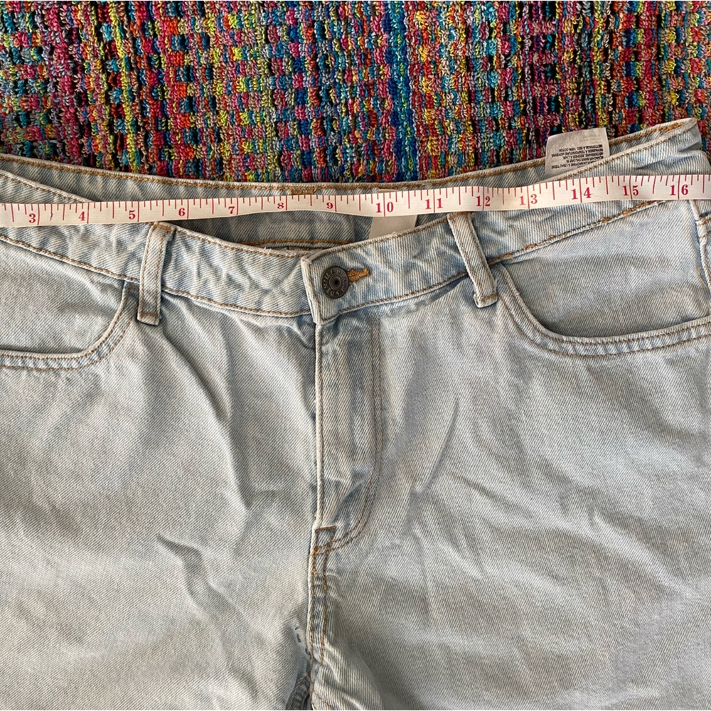 Denim Short - Picture 5 of 7